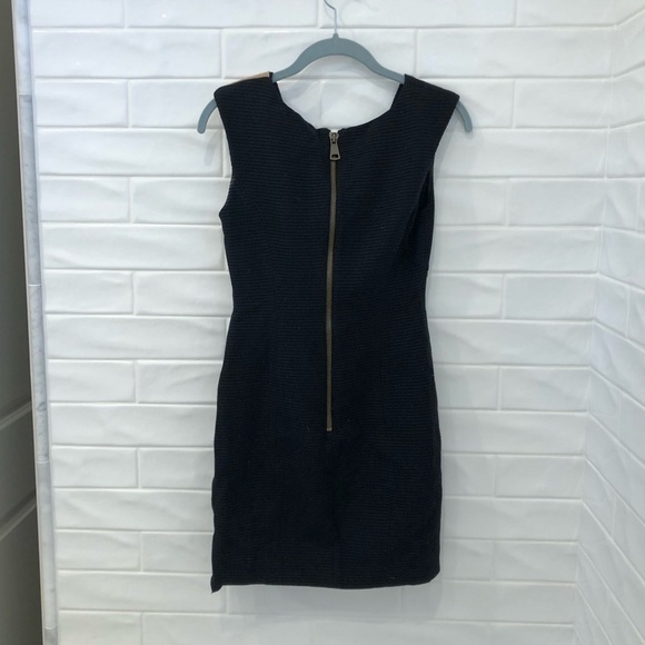 ANTHROPOLOGIE Contrast Surplice Texture Dress - Picture 5 of 8